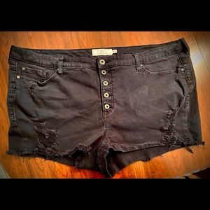Torrid size 24 Jean shorts. Black and distressed.